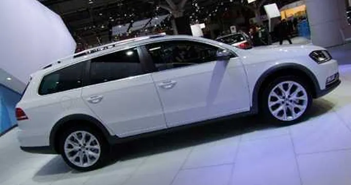 Volkswagen Passat Alltrack al Motor Show 2011