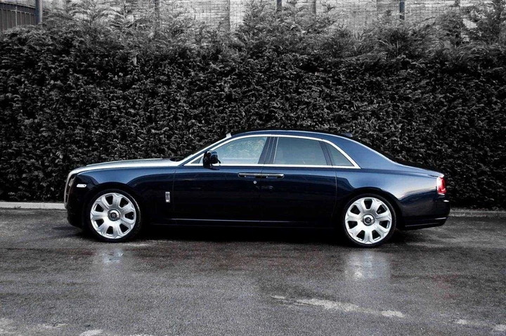 Rolls-Royce Ghost by  Kahn Design