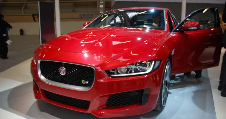 Jaguar XE al Motor Show di Bologna 2014