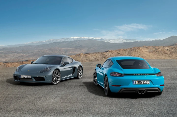 Porsche 718 Cayman: immagini ufficiali