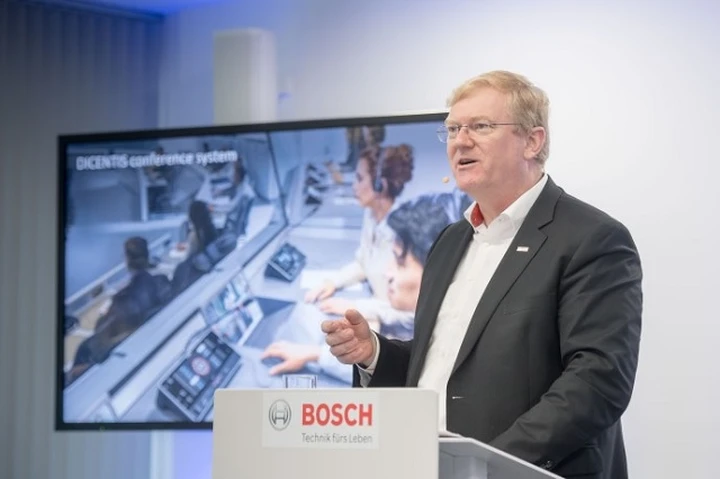 Bosch: fra 10 anni saranno in maggioranza i benzina e i diesel