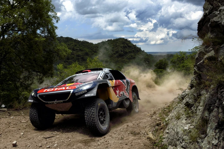 Peugeot trionfa alla Dakar 2016