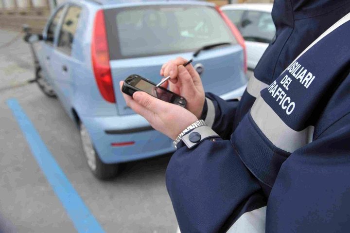 Ticket parcheggio scaduto? La multa è illegittima