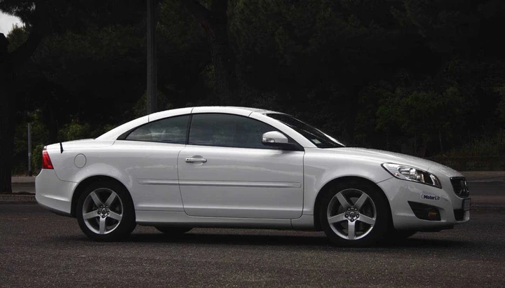 Volvo C70 2.0D Powershift in prova