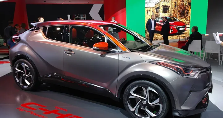 Toyota C-HR Hy-Power Concept al Salone di Francoforte 2017