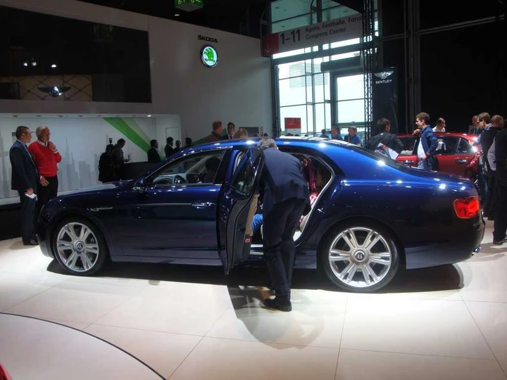 Stand Bentley al Salone di Francoforte 2013