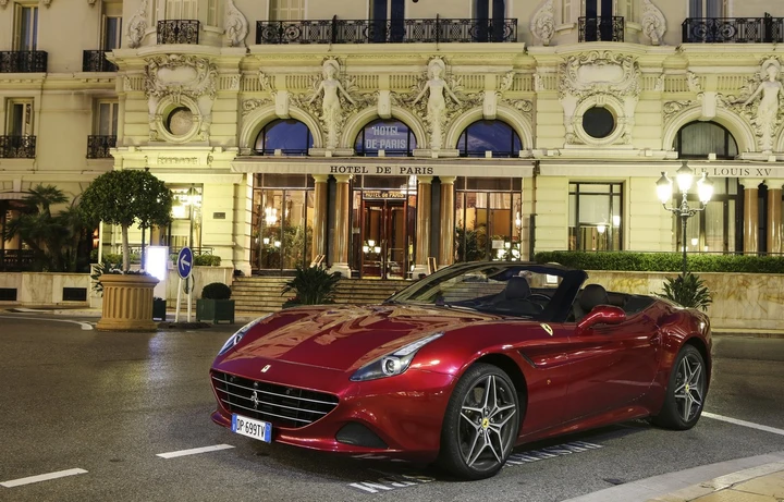 Ferrari California T: a Montecarlo con Raffaele de Simone