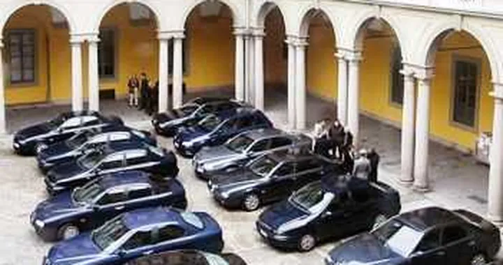 Auto blu: il Comune di Roma le riduce del 30%