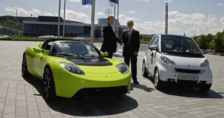Daimler AG acquista il 10% di Tesla Motors