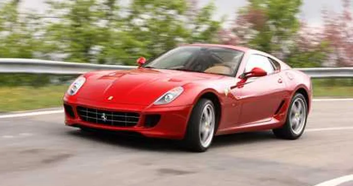 Quando il giro in Ferrari costa 600.000 euro...