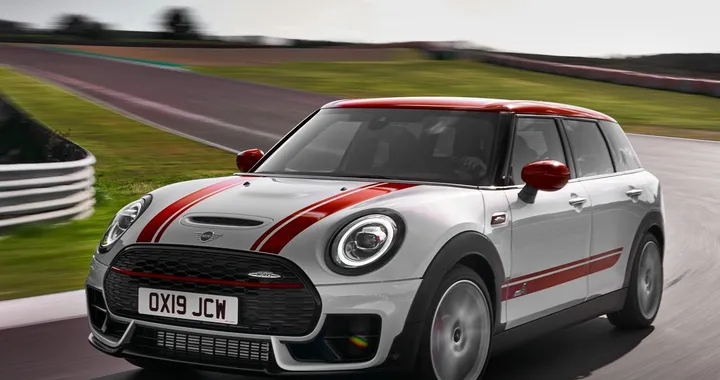 Mini Clubman e Countryman JCW, ora raggiungono quota 300 CV