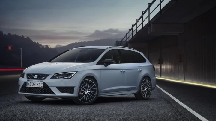 Seat Leon Cupra ST 2015: per famiglie sportive