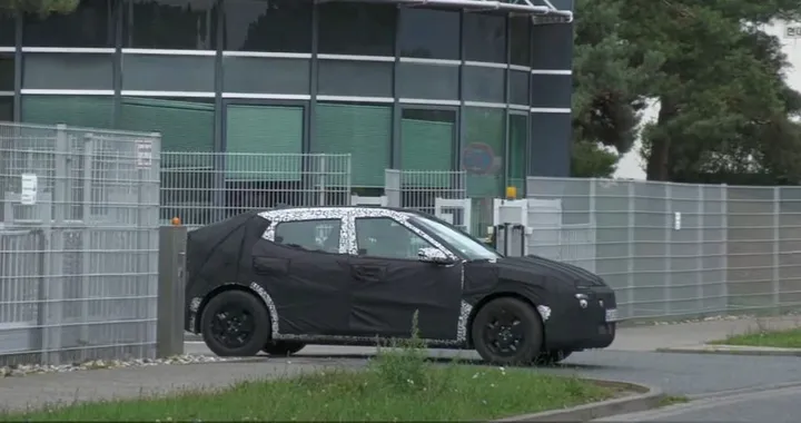 Hyundai pronta a svelare la nuova elettrica compatta al Salone di Monaco