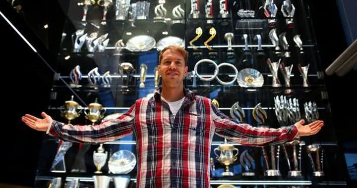 I trofei rubati di Vettel sono stati ritrovati