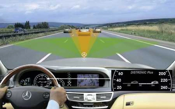 Mercedes premiata per il Pre Safe Brake
