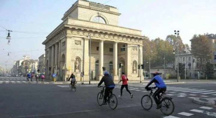 Blocco traffico Milano domenica 12 maggio