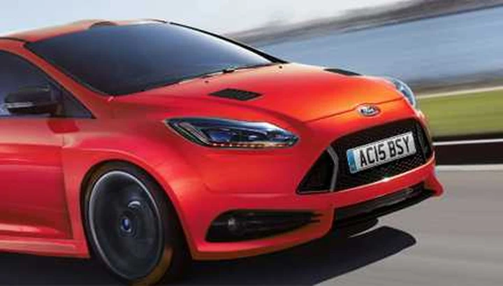 Nuova Ford Focus RS, il debutto nel 2015
