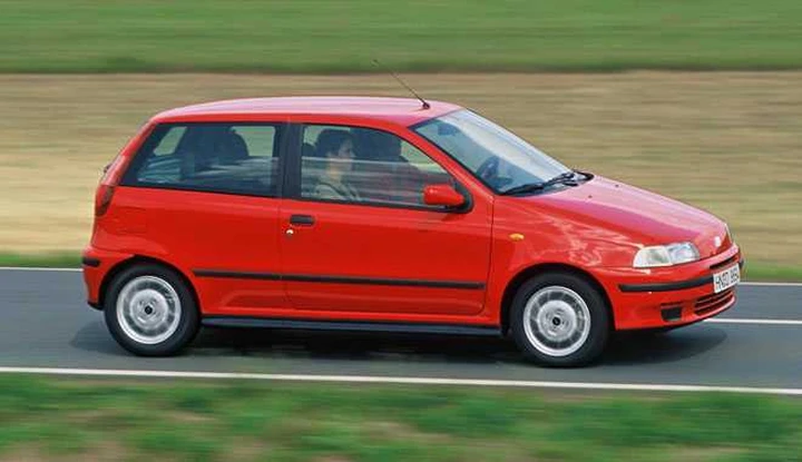 Fiat Punto compie 20 anni