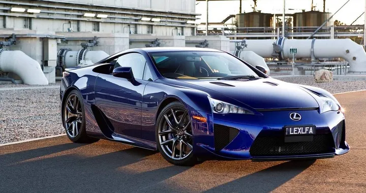 Toyota-Lexus sfidano l’ingegneria del suono: il 