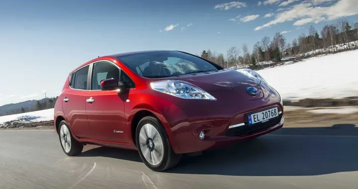 Nissan Leaf 2014