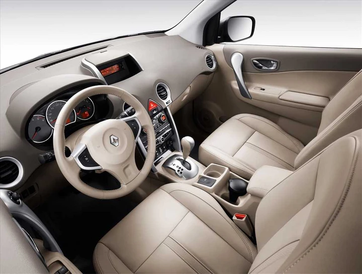 RENAULT Koleos