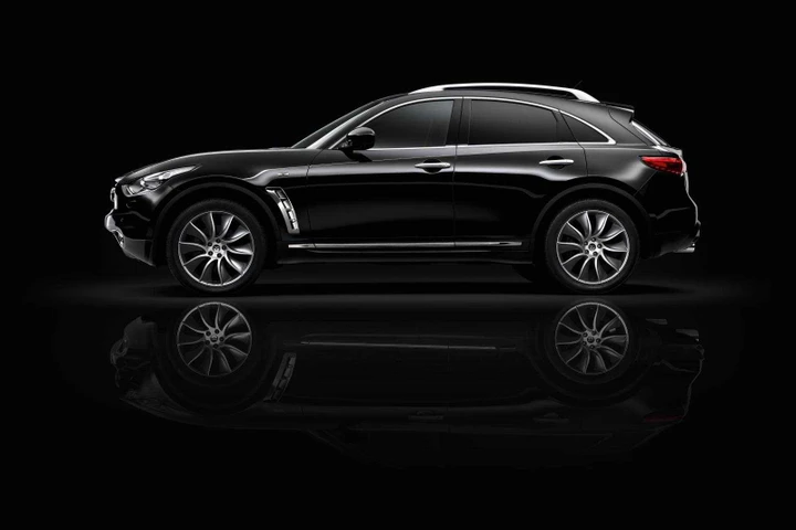 Infiniti FX Black e White Edition