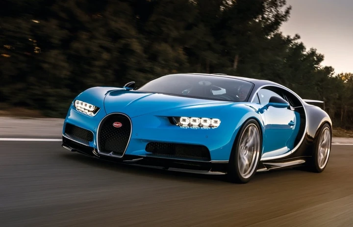 Bugatti Chiron al Salone di Ginevra 2016