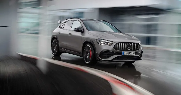 Mercedes-Benz GLA 45 AMG S 4Matic+ : primo contatto