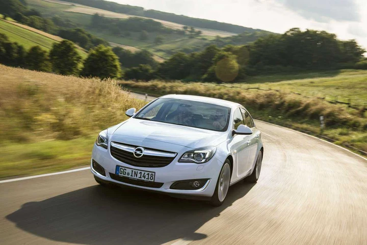 Opel Insignia e Insignia Sports Tourer 2014