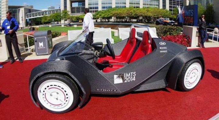 Strati: la prima automobile stampata in 3D