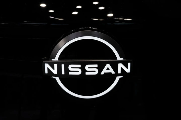 C'è un nuovo pretendente per Nissan, chi sta mirando alle quote di Renault?