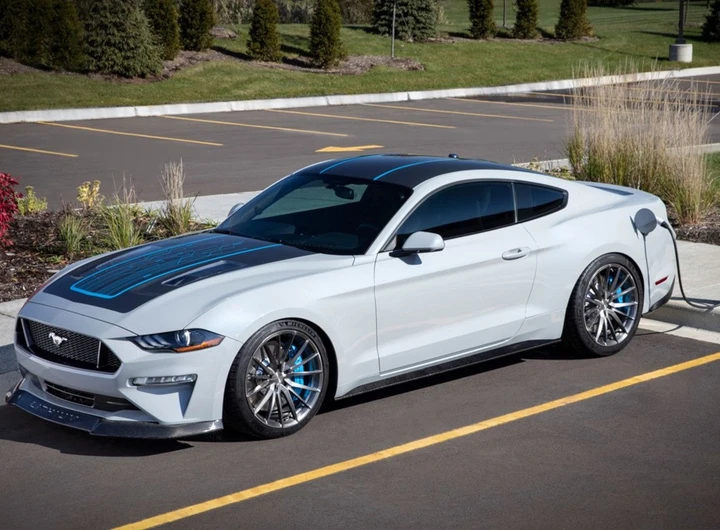 Ford Mustang Lithium: concept elettrica al SEMA di Las Vegas