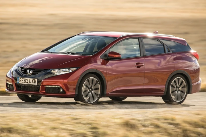 Honda Civic Tourer, nuove foto ufficiali