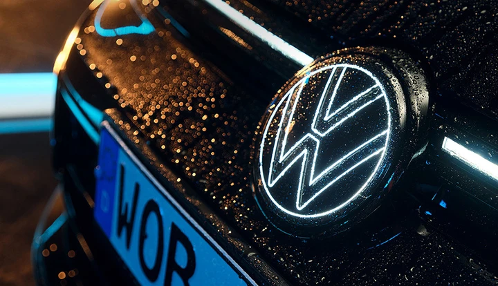 Volkswagen Golf elettrica rinviata: arriverà solo a fine decennio