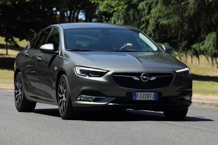 Nuova Opel Insignia: design iconico e massima personalizzazione