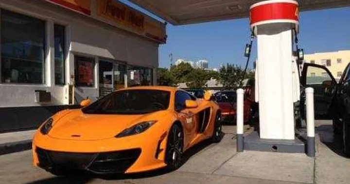 McLaren MP4-12C High Sport: solo 5 esemplari