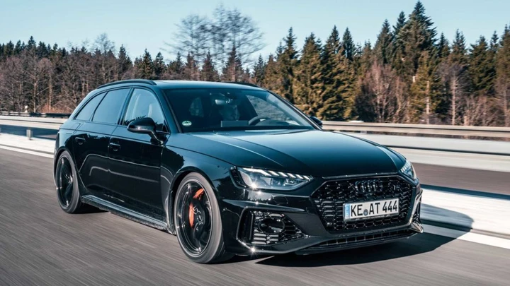 Audi RS4 Avant by ABT: 530 CV pronti allo scatto