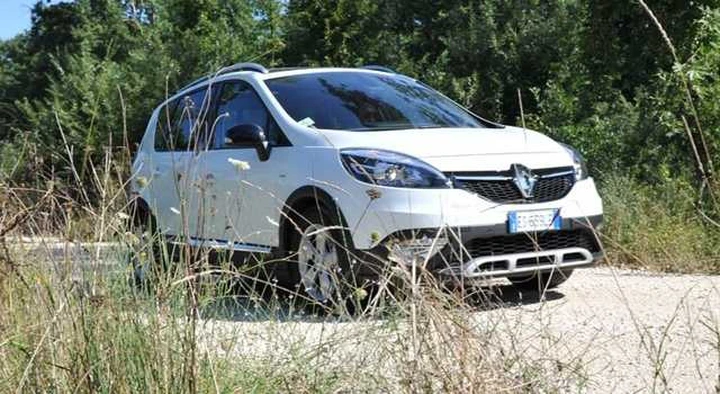 Renault Scenic X-Mod Cross 1.5 dCi: prova su strada