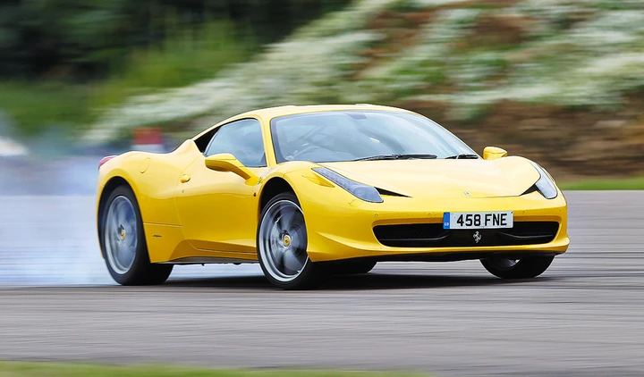 Ferrari 458 Italia restyling: a Ginevra con un V8 biturbo