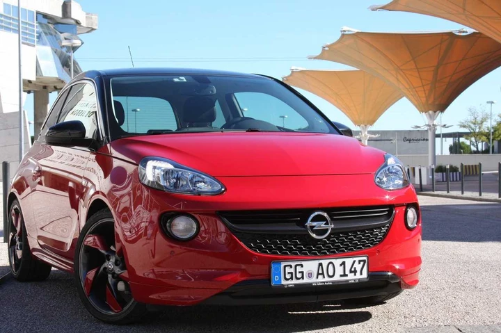 Opel Adam 2013