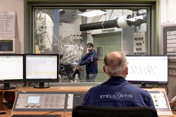Stellantis Aramco carburanti sintetici