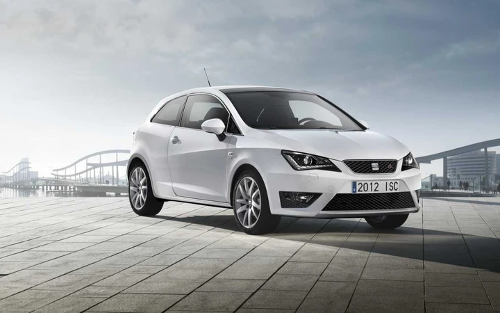 Seat Ibiza 2012, restyling da 11.450 euro