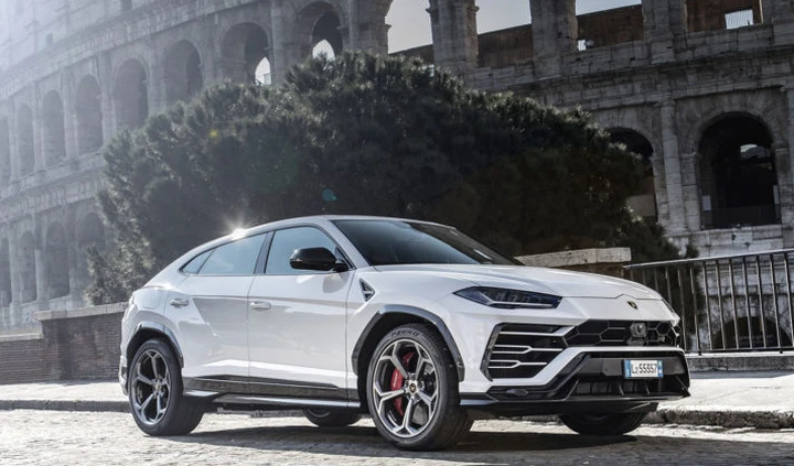 Lamborghini: inaugurato a Roma il quarto showroom italiano