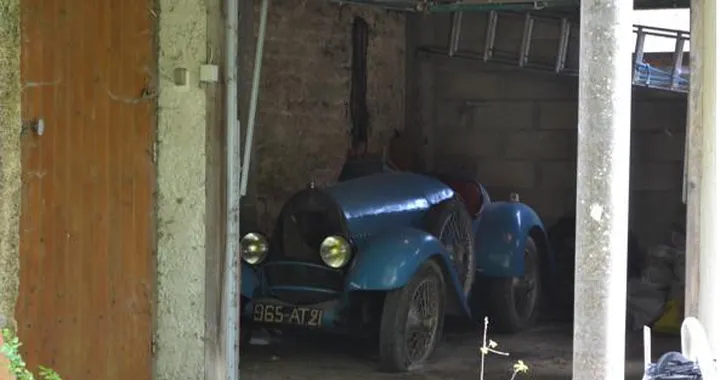 Bugatti Brescia 1925 abbandonata da anni, va all'asta