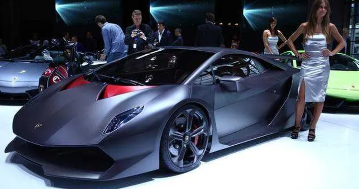 Auto in carbonio meno costose grazie al... golf