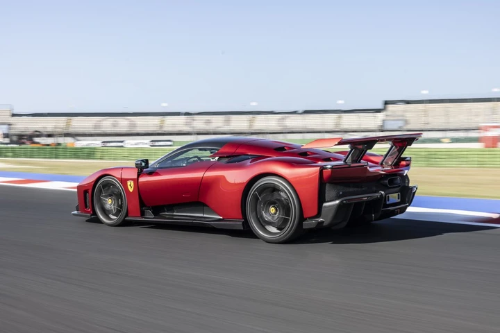 F80 e 296 Speciale: Ferrari firma un nuovo trionfo mondiale