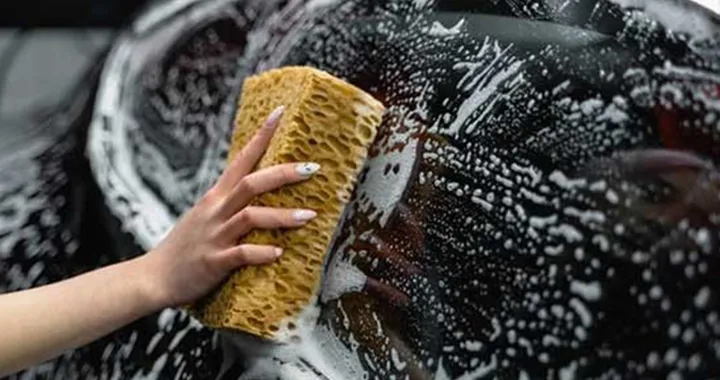 Pulizia e lavaggio dell'auto per l'autunno in 7 semplici step!