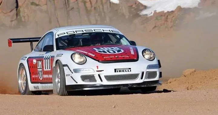 Porsche 911 GT3 Cup a Los Coyotes, il video