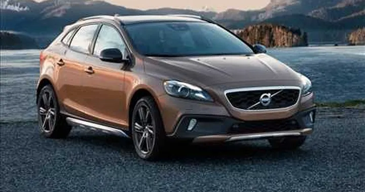 Volvo V40 Cross Country, porte aperte il 2-3 febbraio