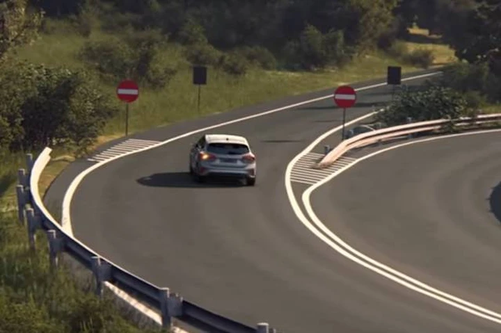 Nuova Ford Focus: arriva l’avviso per le strade prese contromano
